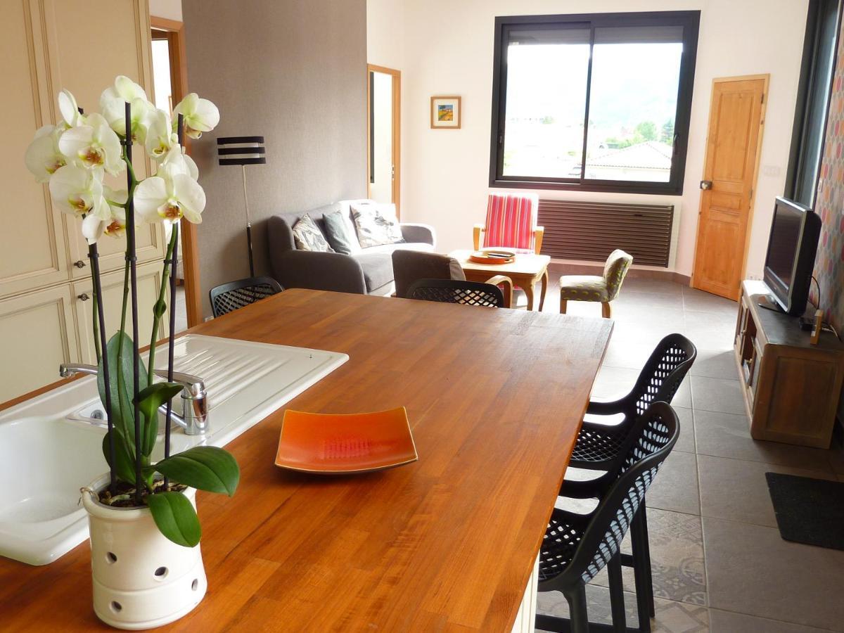 La Mesange Villa Millau Bagian luar foto